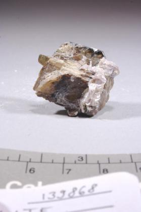 STIBIOTANTALITE