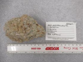 Melanophlogite