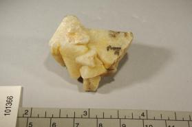 Hydroxylherderite