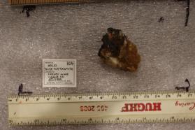 Gold with Mottramite