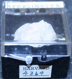Roeblingite