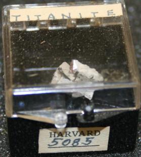 TITANITE