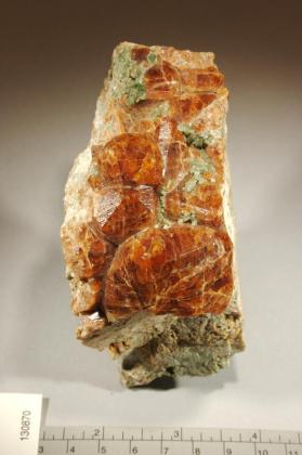 GROSSULAR