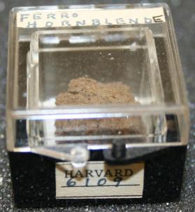 Ferrohornblende