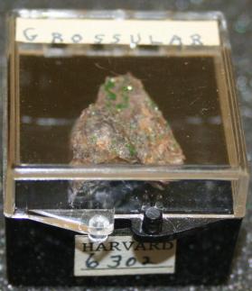 GROSSULAR
