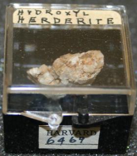 Hydroxylherderite