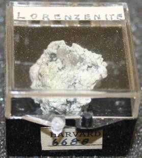 Lorenzenite