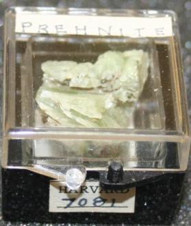 PREHNITE