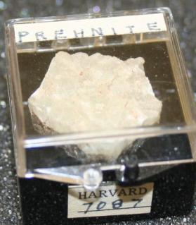 PREHNITE