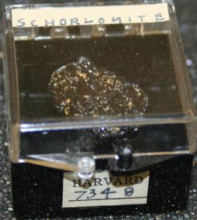Schorlomite