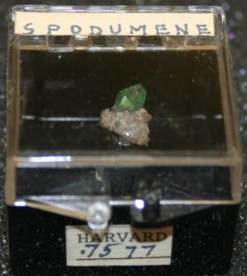SPODUMENE