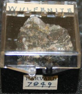 Wulfenite