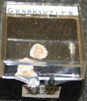 Gearksutite