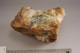 Ferrimolybdite