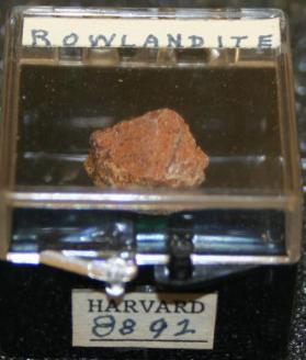 Rowlandite-(Y)