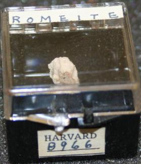 Roméite
