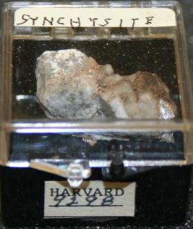 Synchysite