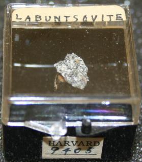 Labuntsovite