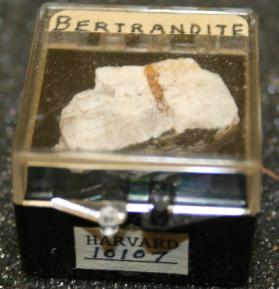 Bertrandite