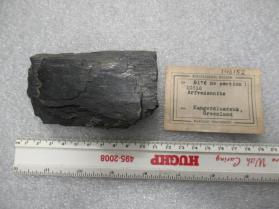 Arfvedsonite