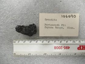 Groutite