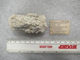"Hydrodolomite" mix of hydromagnesite&calcite