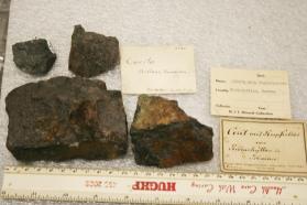 Cerite-(CeCa) and Chalcopyrite