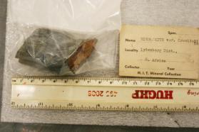 Riebeckite var. Crocidolite