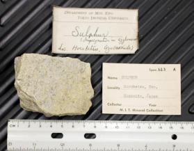 Sulfur impragnated in Conglomerate