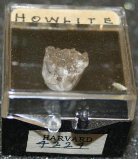 Howlite