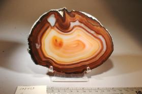 Quartz (var. agate)