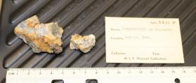 Pyrargyrite on Dolomite